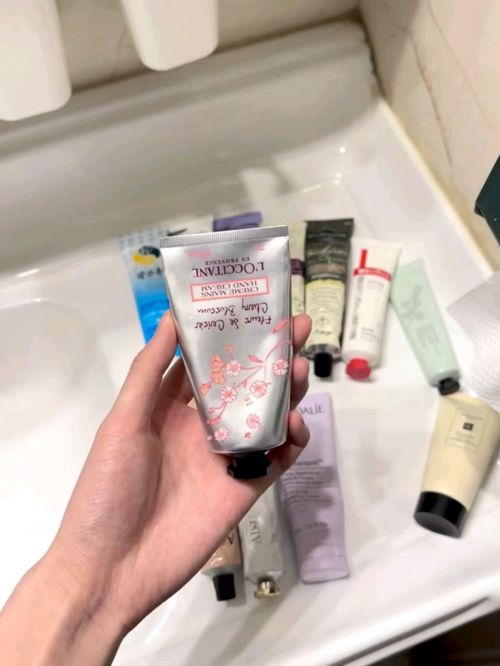 一名分享精致女孩最爱的五款护手霜AG真人澳门百家家乐护手霜推荐第(图6)