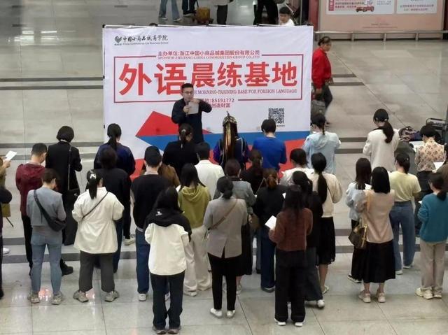 蛋放一个篮子里 拥抱新兴市场AG真人网站义乌商人不会把鸡(图3)